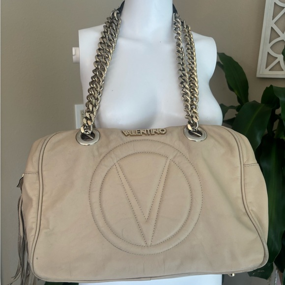 Valentino Beige Shoulder Bag with Gold Chain - Picture 1 of 16